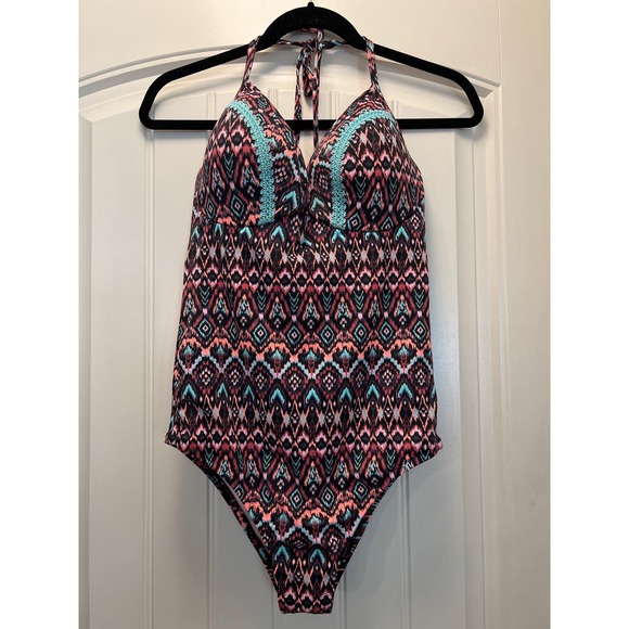NWOT Shade & Shore Women’s Dream V-Wire Light Lift One-Piece Bathing Suit Sz 36C - Picture 2 of 6